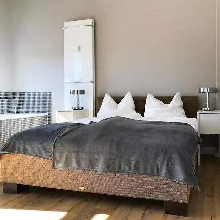 Haus Inselrose Ankerrose *